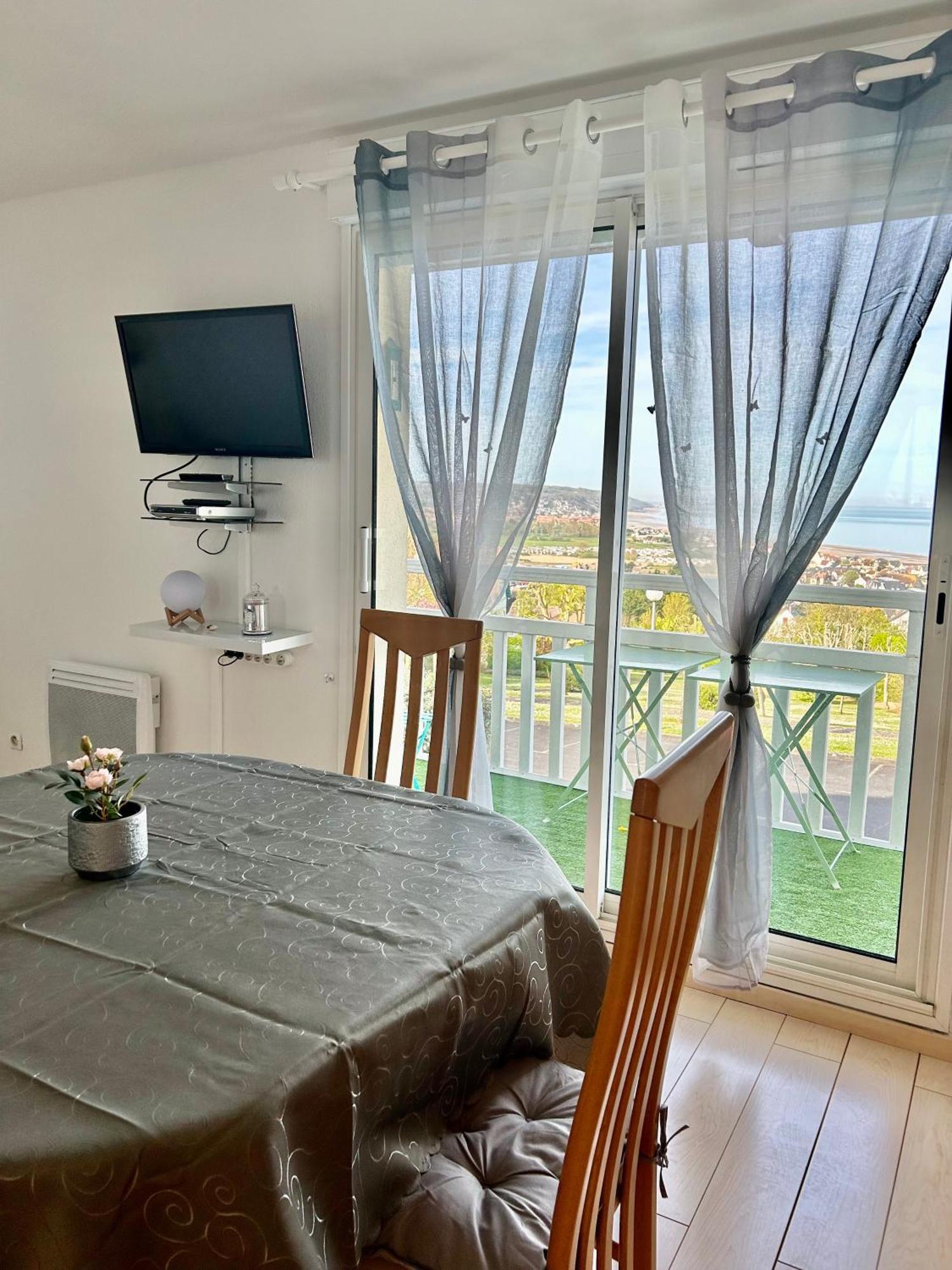 L'Horizon Bleu Apartment บลอนวิลล์-ซัวร์-แมร์ ภายนอก รูปภาพ